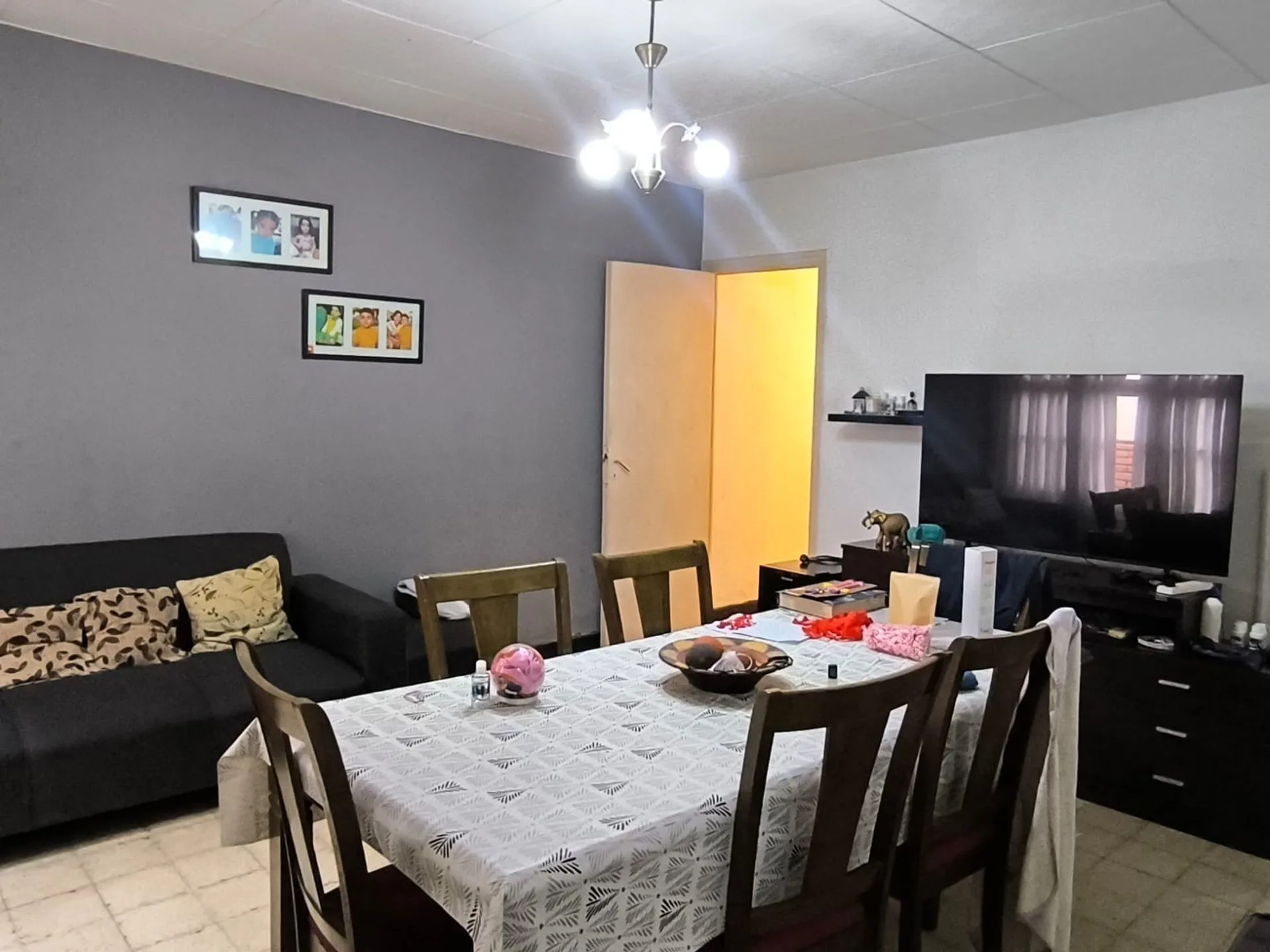 Remax vende departamento 3 dormitorios foto 2