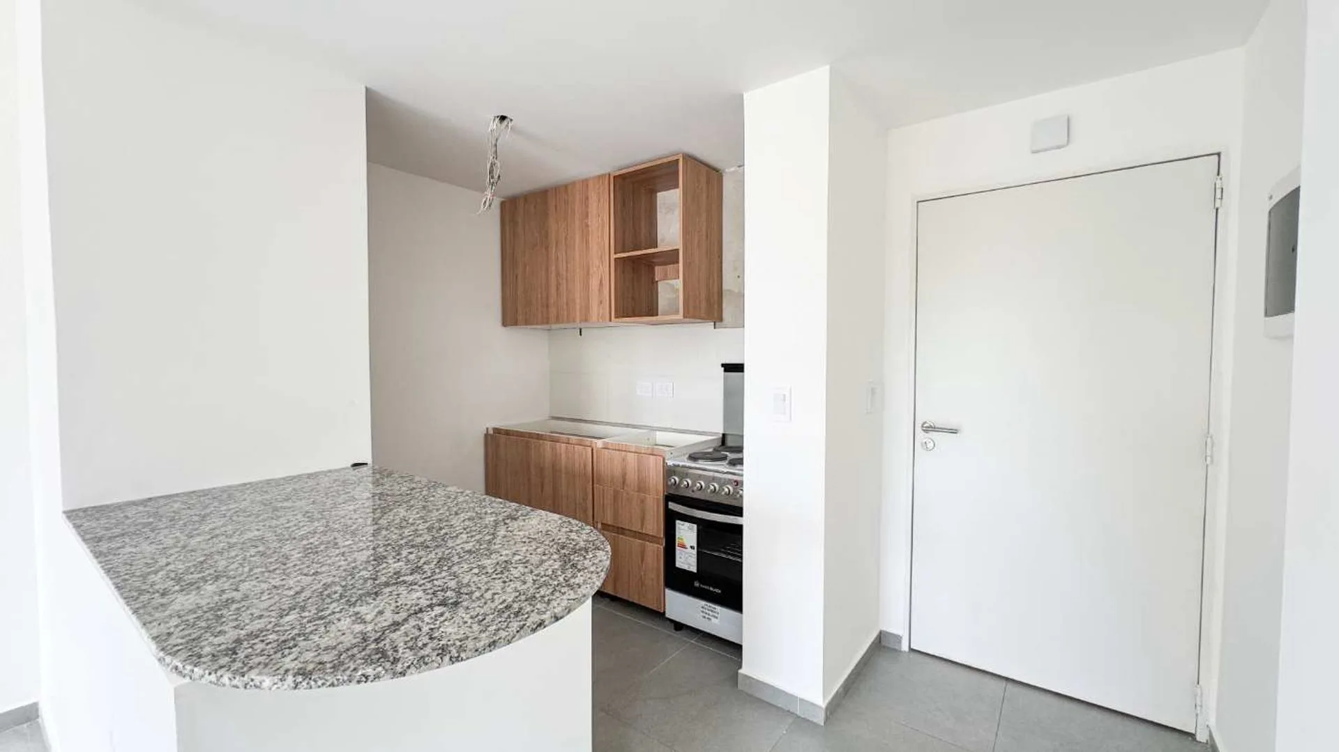 VENTA 2 AMB C/BALCON A ESTR EXC CALIDAD MONSERRAT foto 3