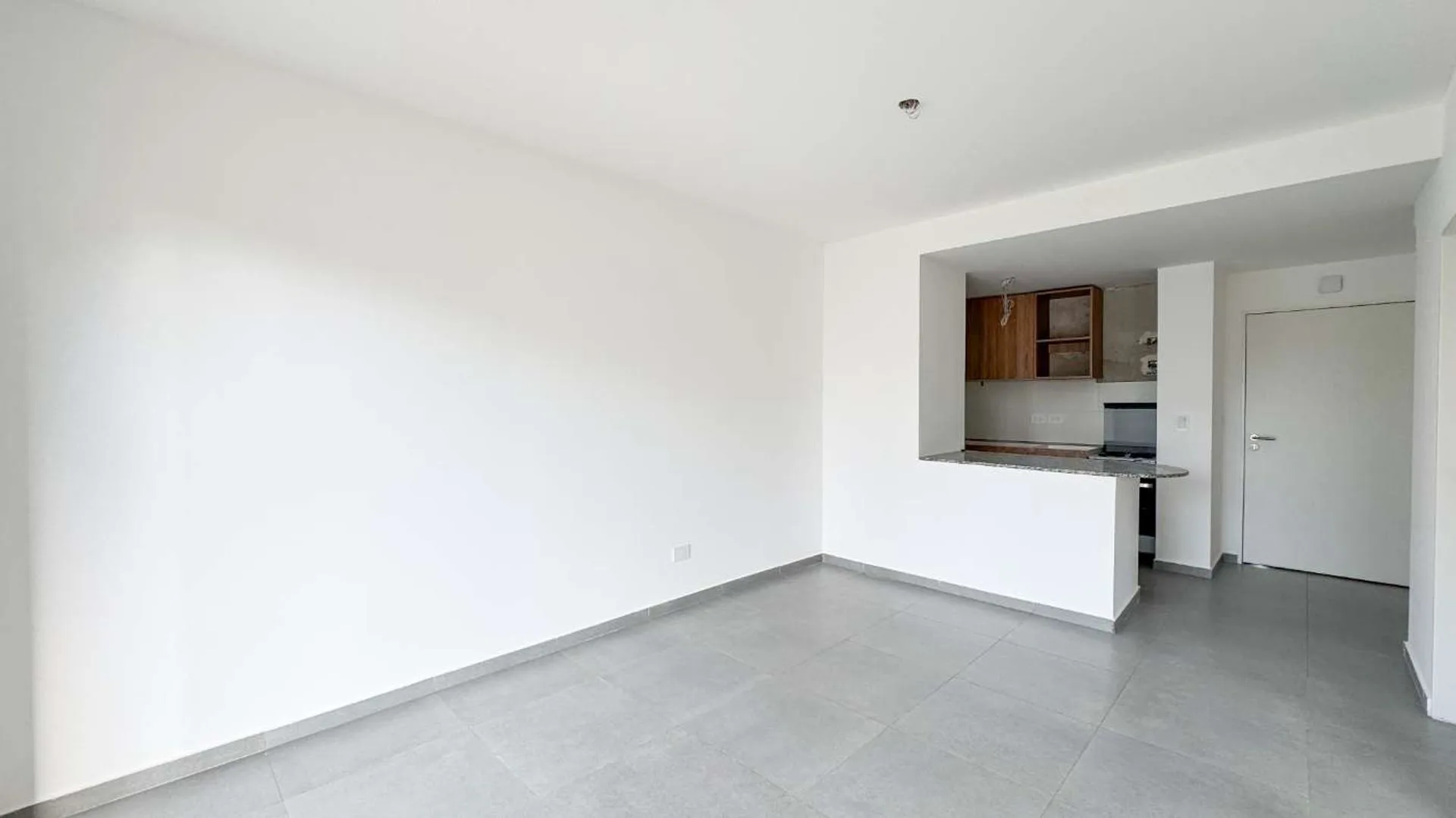 VENTA 2 AMB C/BALCON A ESTR EXC CALIDAD MONSERRAT foto 5