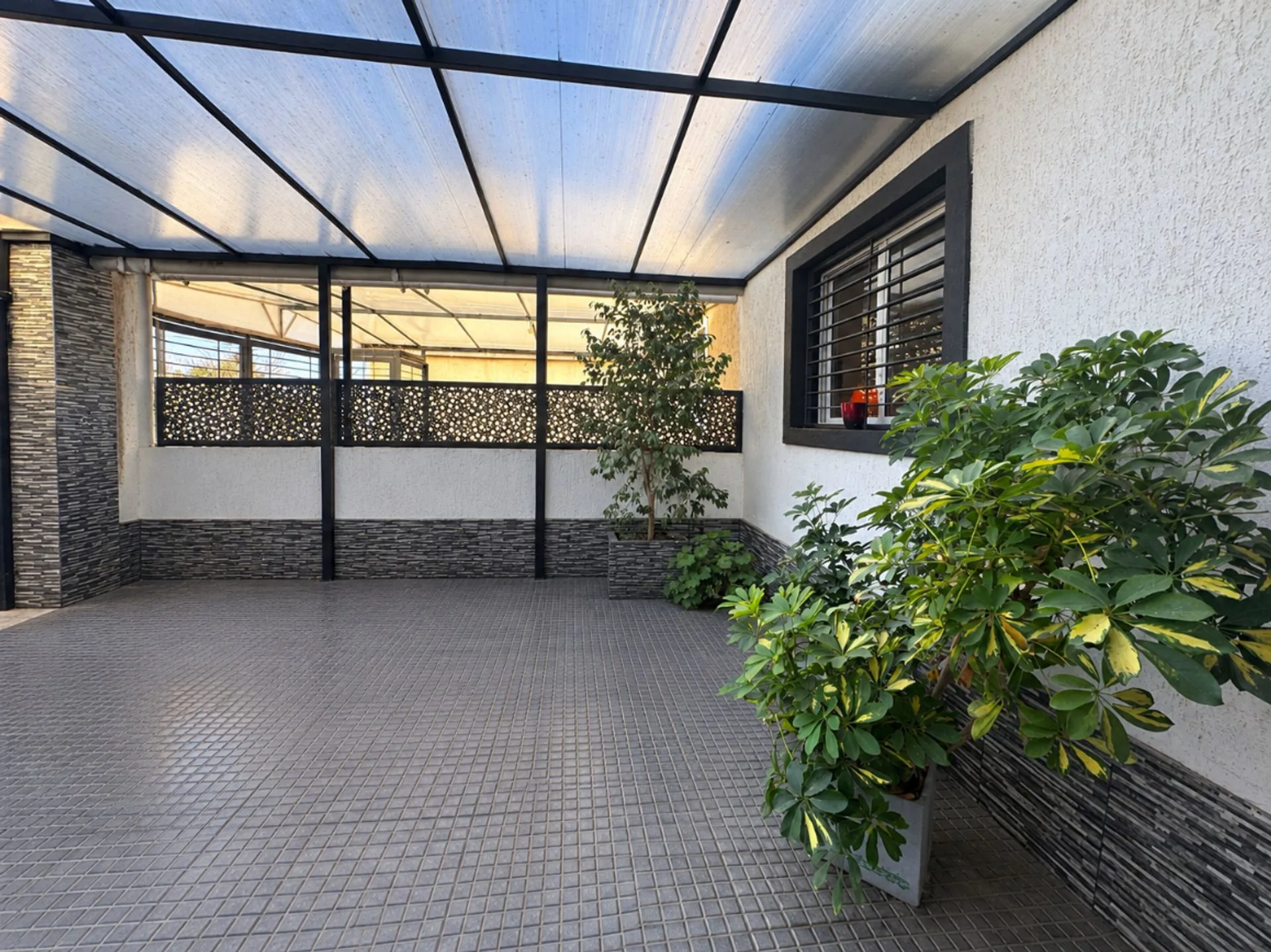 VENTA CASA DUPLEX APTA CREDITO GUAYMALLEN foto 2