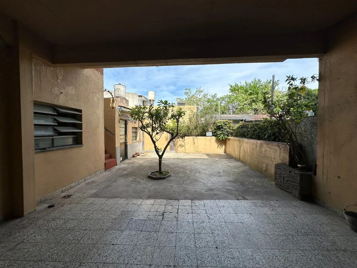 VENTA 2 PH EN BLOCK C/COCHERA - OPORTUNIDAD foto 3