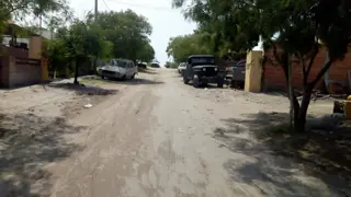 Casa De Barrio Con Todos Los Servicios foto 1