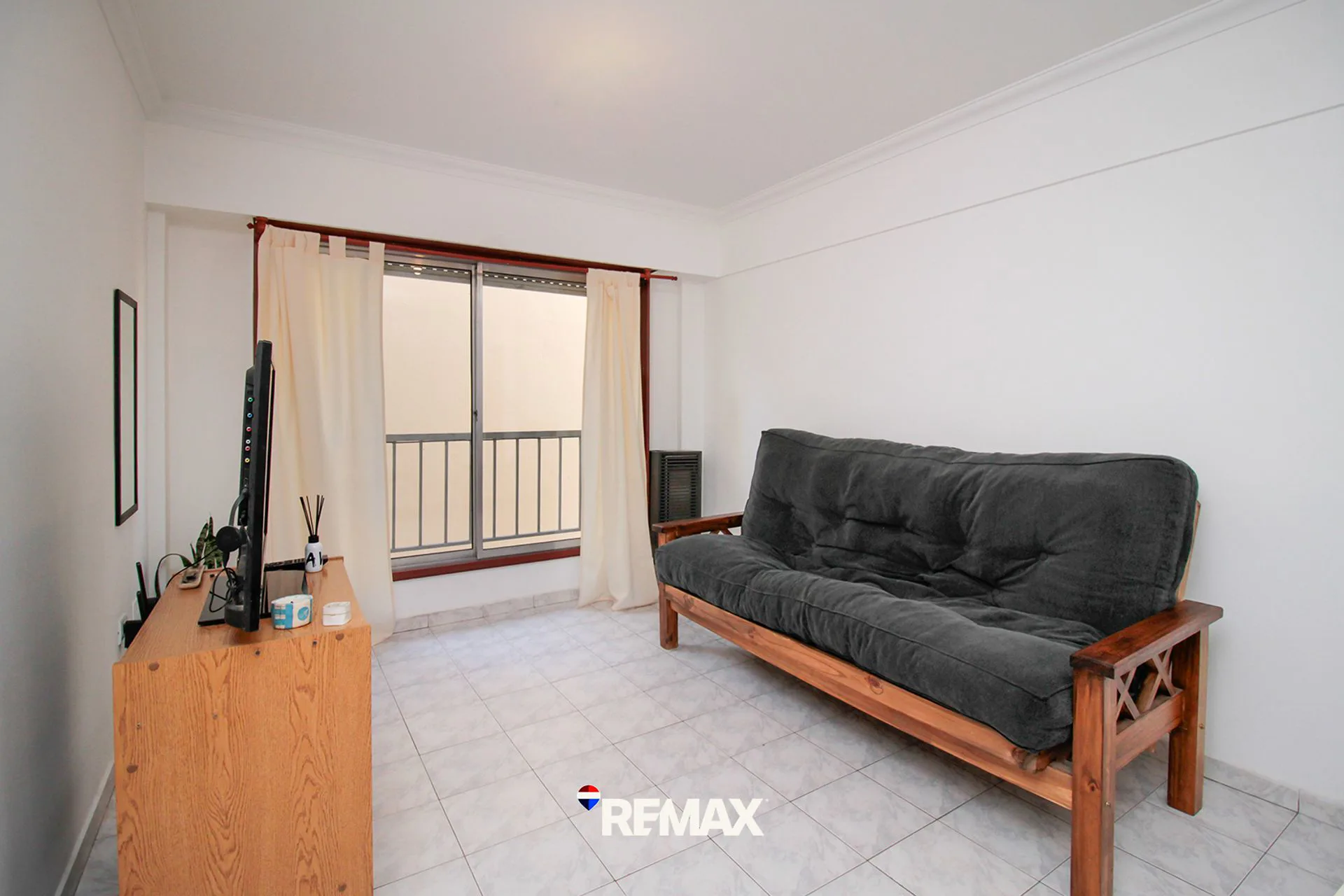 VENTA Departamento de 1 dormitorio con Cochera foto 4