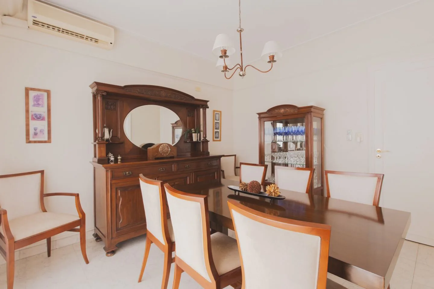 Venta de departamento 4 Ambientes con dependencia en Almagro, Capital Federal foto 2