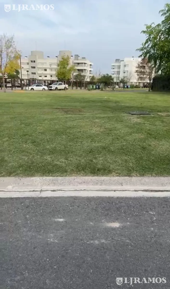 Terreno en Venta en Lagoon Pilar PG foto 3