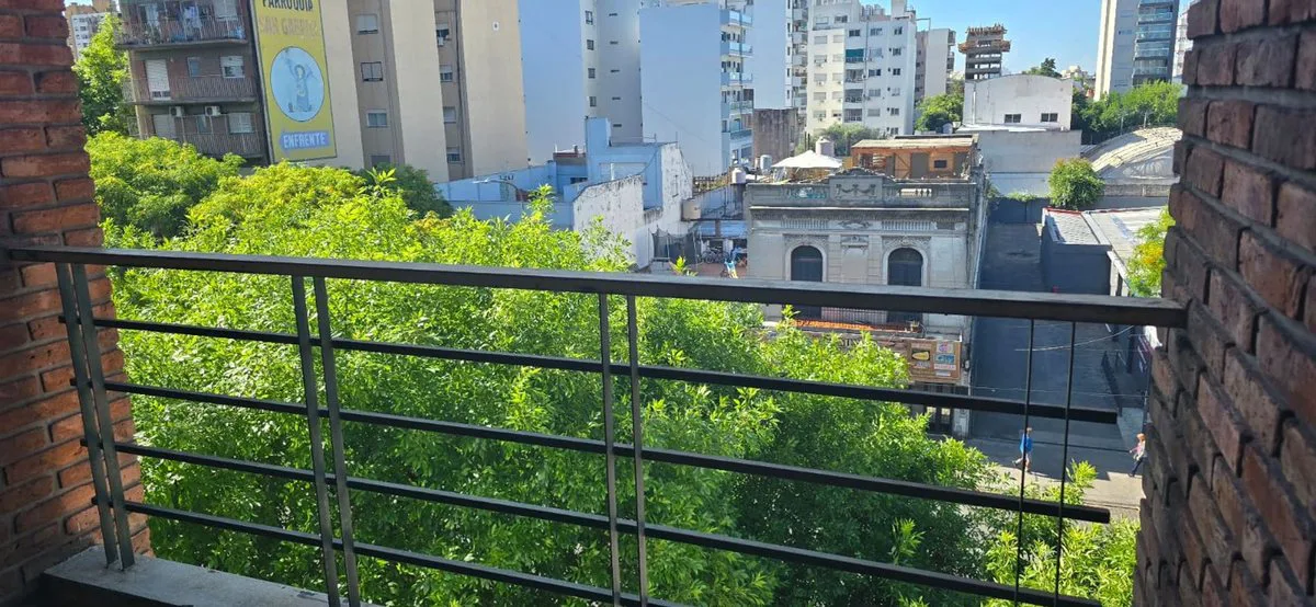 VENTA 2 AMB AL FRENTE  V LURO COCHERA APTO CREDITO foto 5