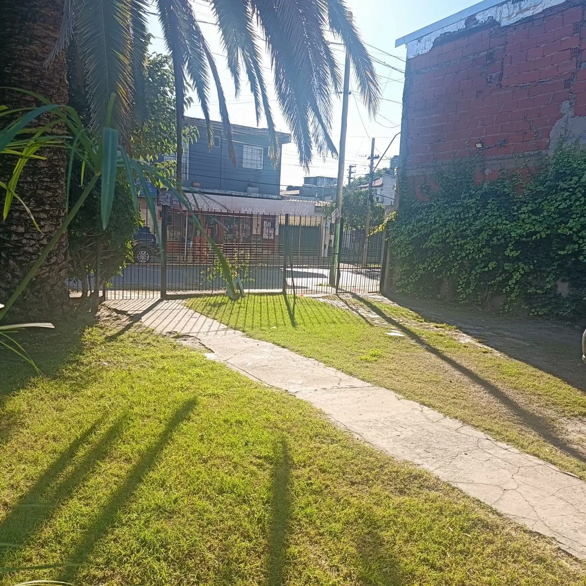 VENTA CASA CON JARDIN VILLA TESEI HURLINGHAM foto 3