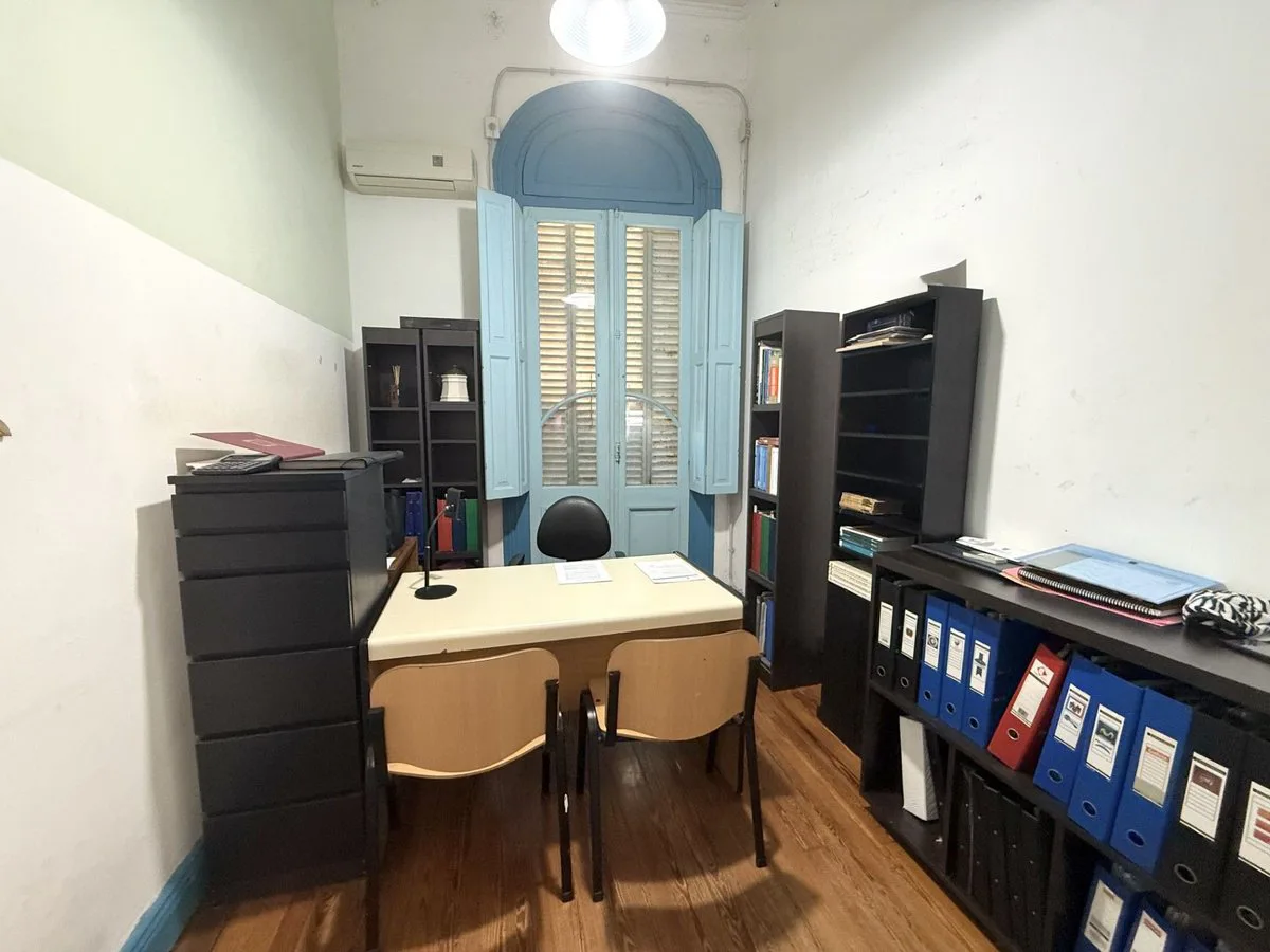 VENTA PISO 10 AMB. BALVANERA. APTO HOSTEL foto 3