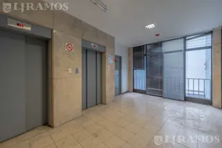 Edificio Comercial en Balvanera foto 3
