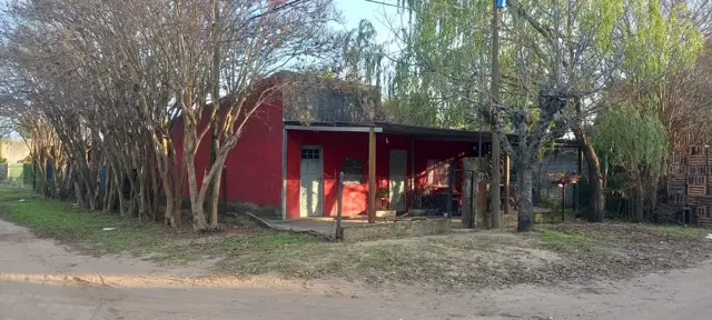 CASA A REFACCIONAR EN EL CENTRO DE SANTA ROSA DE CALCHINES