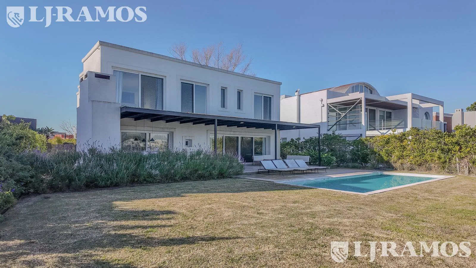 Casa a la laguna con 4 dormitorios en suite en Barbarita foto 5