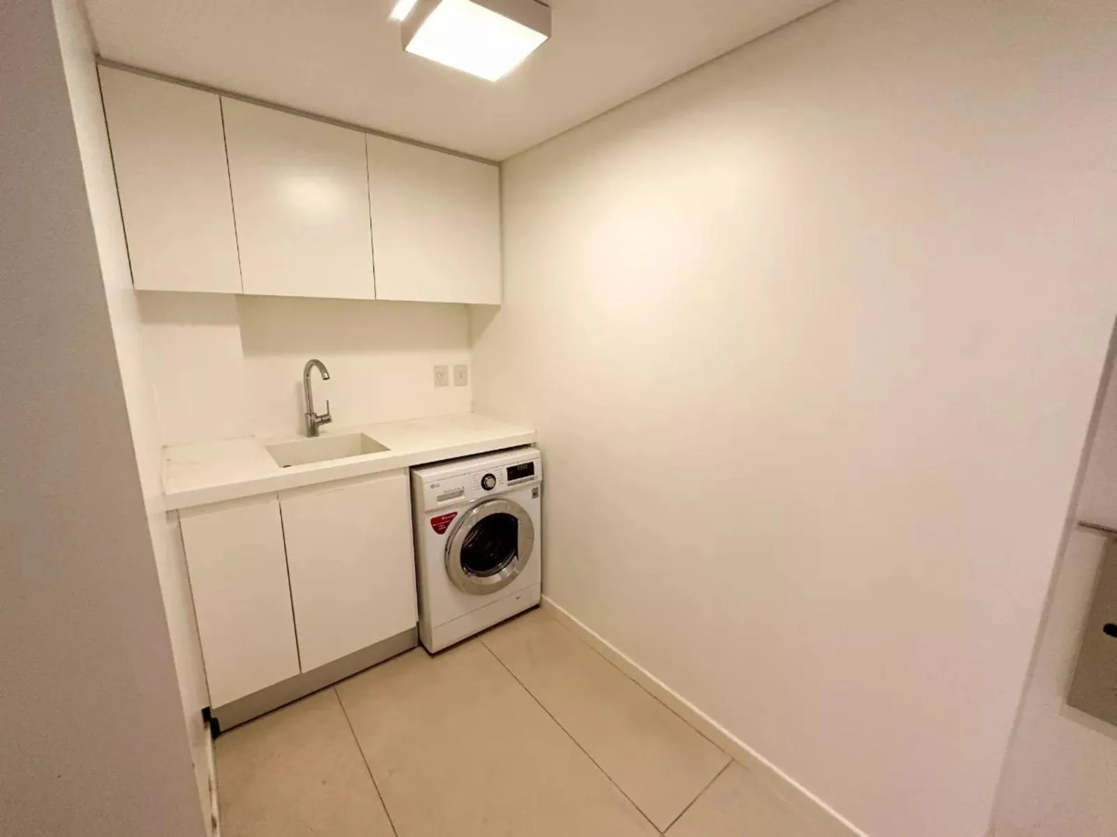 3-bedroom apartment in Puerto Madero – photo 11 of 24