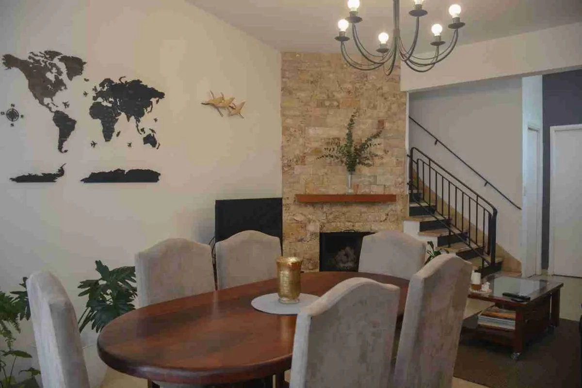 Venta casa 4 ambientes c/cochera, Villa Sarmiento foto 3