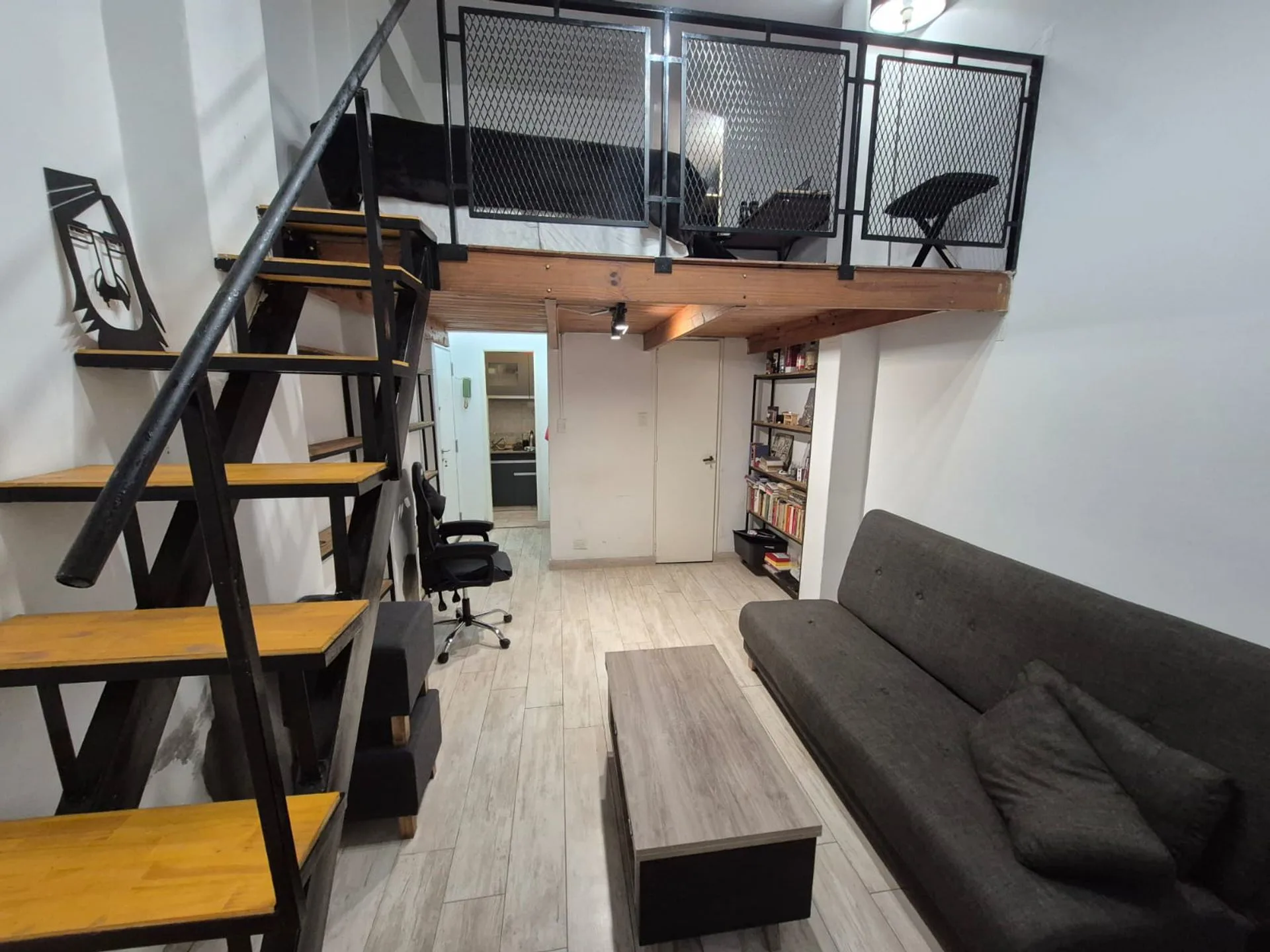 VENTA MONOAMBIENTE EN BALVANERA TIPO LOFT foto 3