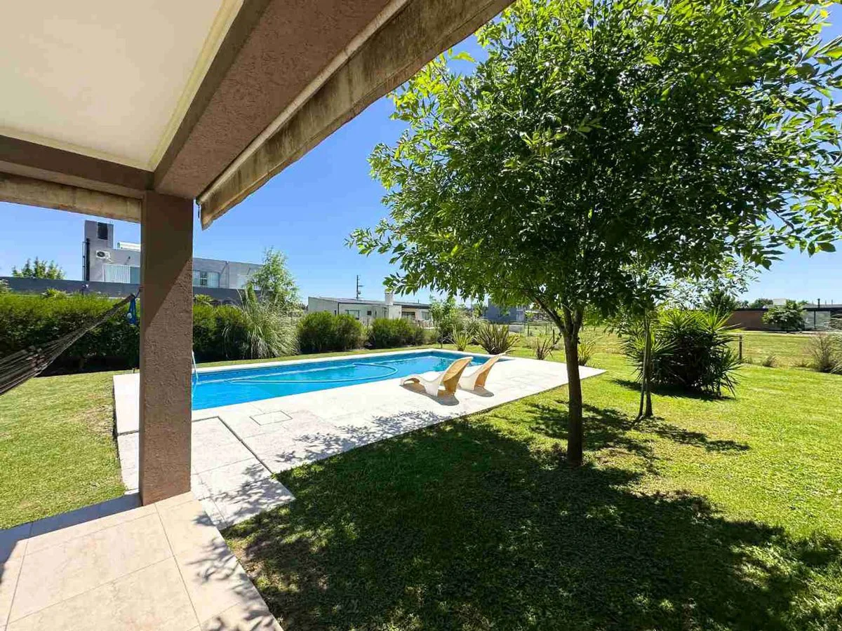 CASA EN VENTA FINCAS DE SAN VICENTE SPORTING foto 5