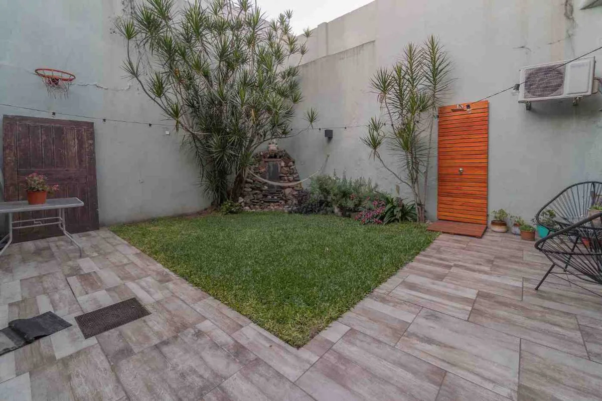 Chalet: Lote propio en 2 plantas, mataderos foto 3