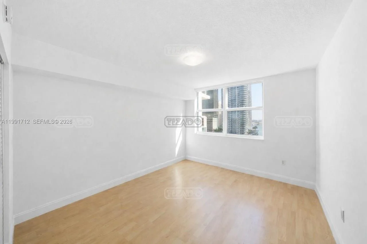 31 SE 5th st #2604 foto 5