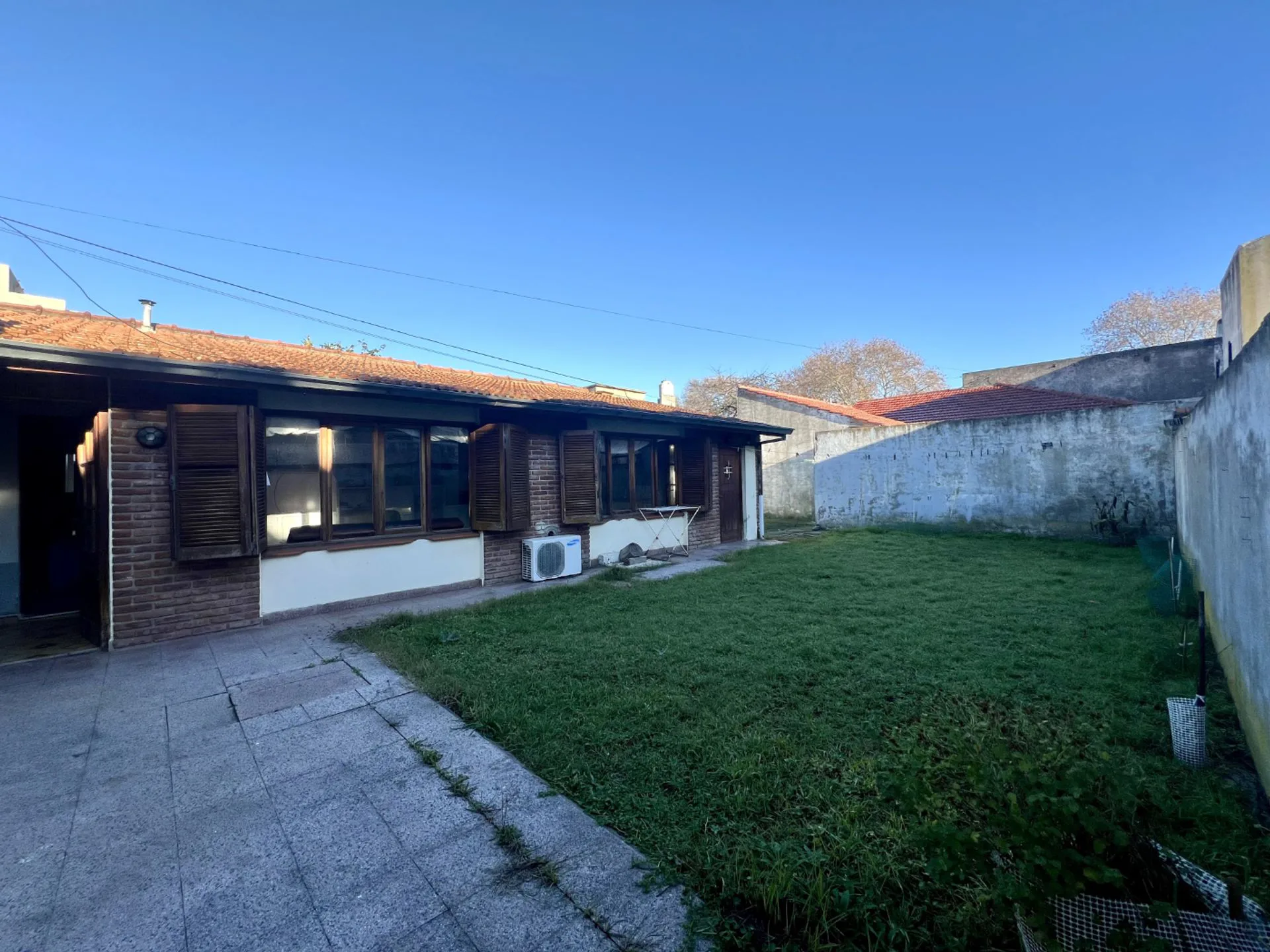 Venta Block 2 locales 2 casas C3 Nva Pompeya foto 3