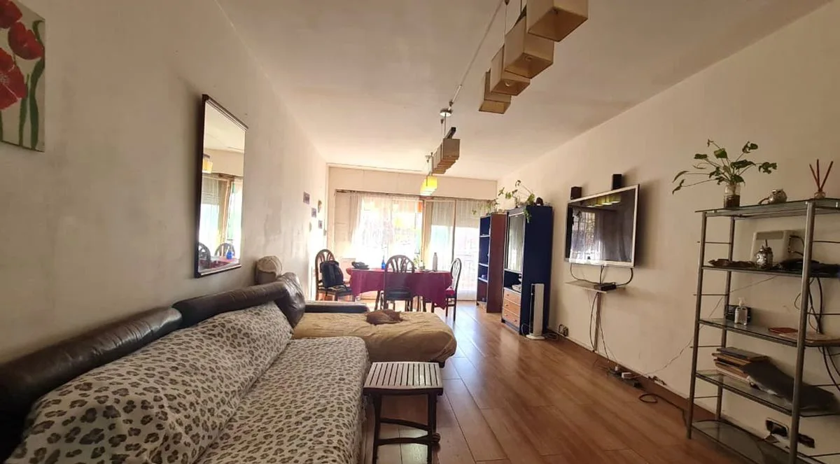 Venta depto. 4 amb. c/dep. y balcón. Balvanera foto 2