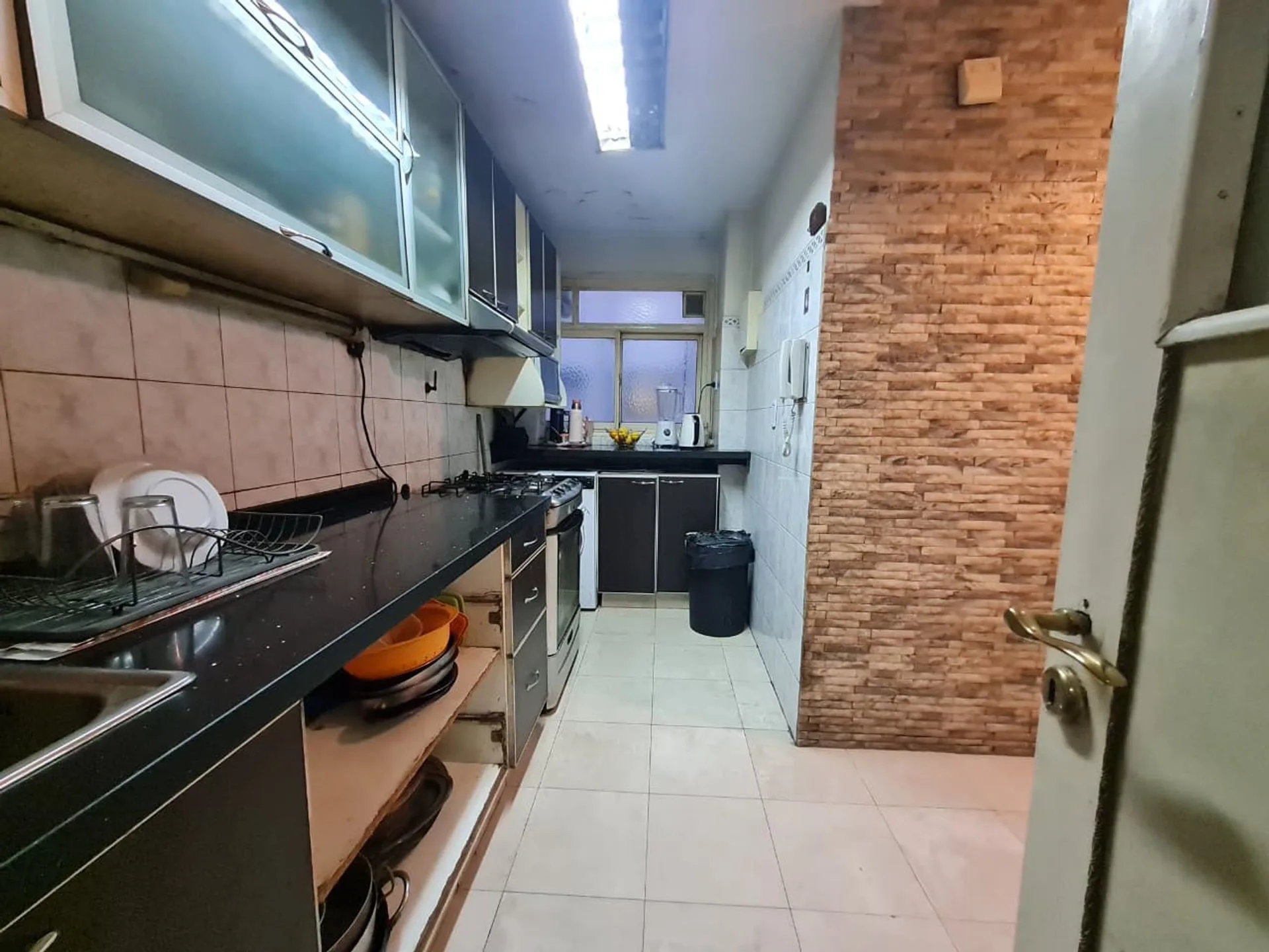Venta depto. 4 amb. c/dep. y balcón. Balvanera foto 4