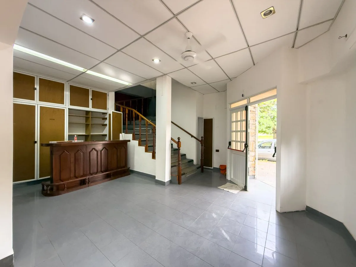 VENTA DE LOCAL COMERCIAL  /AUDITORIAS /EVENTOS foto 2