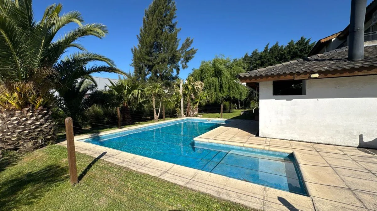 CASA EN ALQUILER EN LA MAGDALENA EN CANNING foto 3