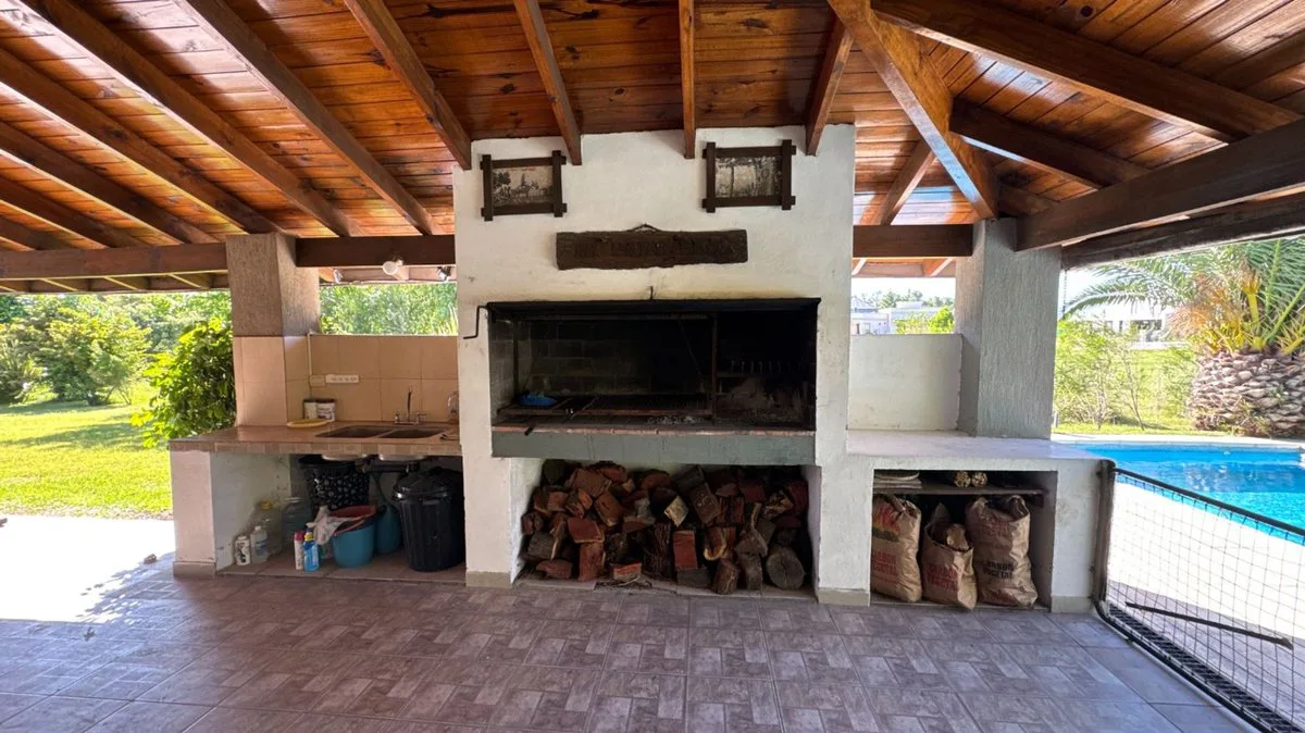 CASA EN ALQUILER EN LA MAGDALENA EN CANNING foto 4