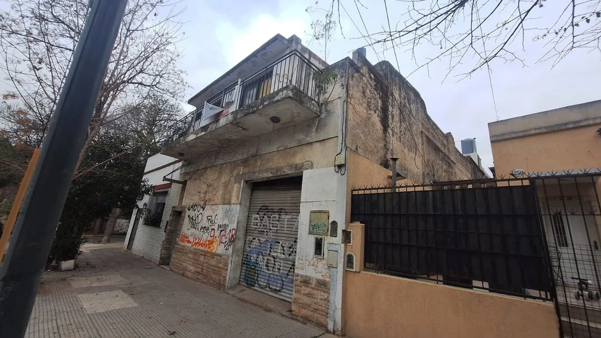 VENTA TERRENO LOTE - Saavedra - 150m2 - 784m2 foto 3