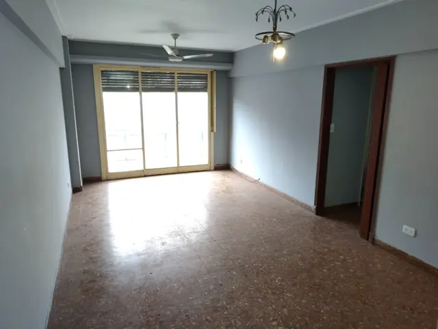 VENTA DEPTO DE 3 AMB EN FLORESTA U$S 786 Mt2
