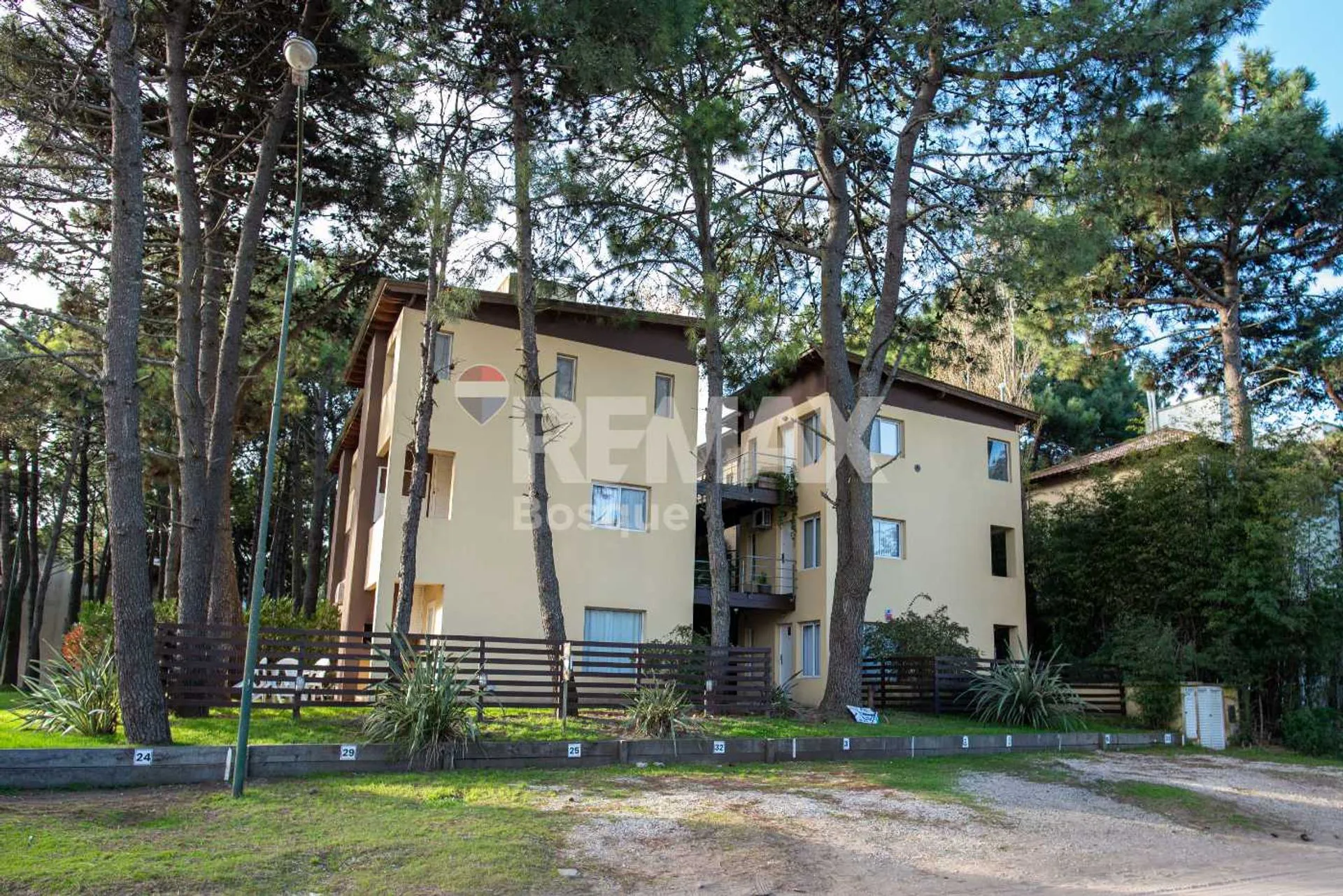 Departamento duplex con gas natural, Pinamar foto 4