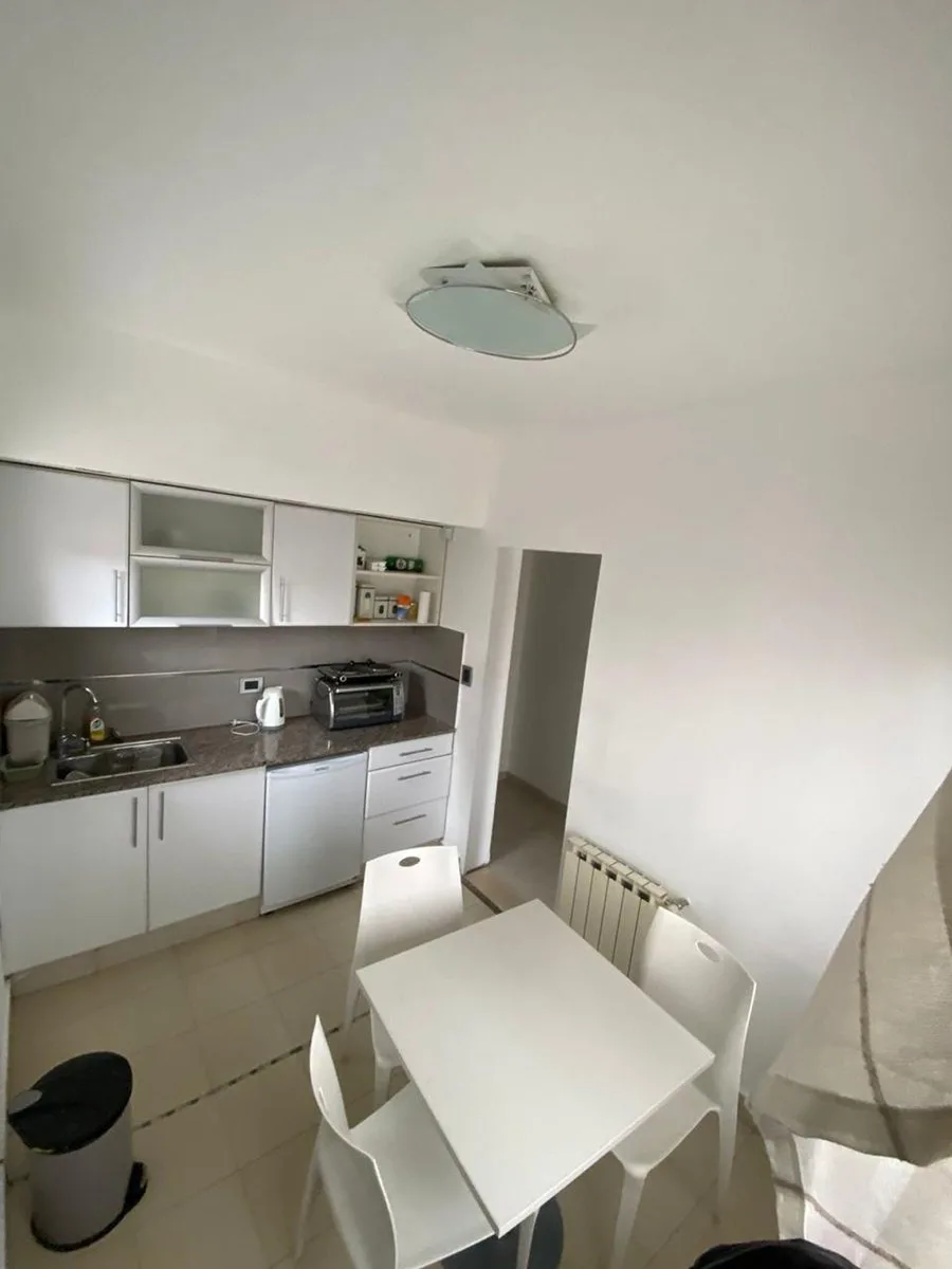 Casa en esquina -Centro de Esquel -Apta crédito foto 3
