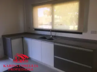 EXCELENTE PROPIEDAD 4 AMB , SAN MATÍAS foto 3