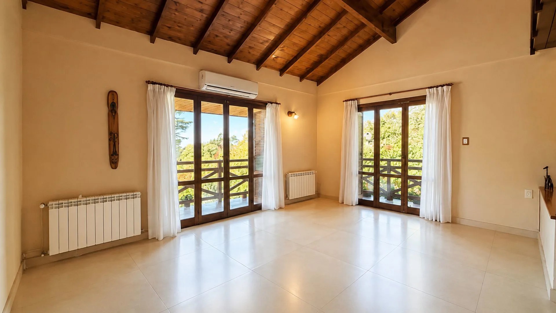 VENTA CASA 4 AMBIENTES SIERRA DE LOS PADRES foto 3