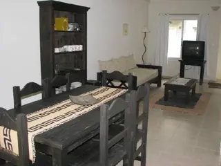 Excelente Duplex en Alquiler Pinamar, 
3 ambientes con jardín y parrilla foto 3