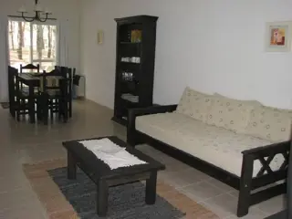 Excelente Duplex en Alquiler Pinamar, 
3 ambientes con jardín y parrilla foto 5