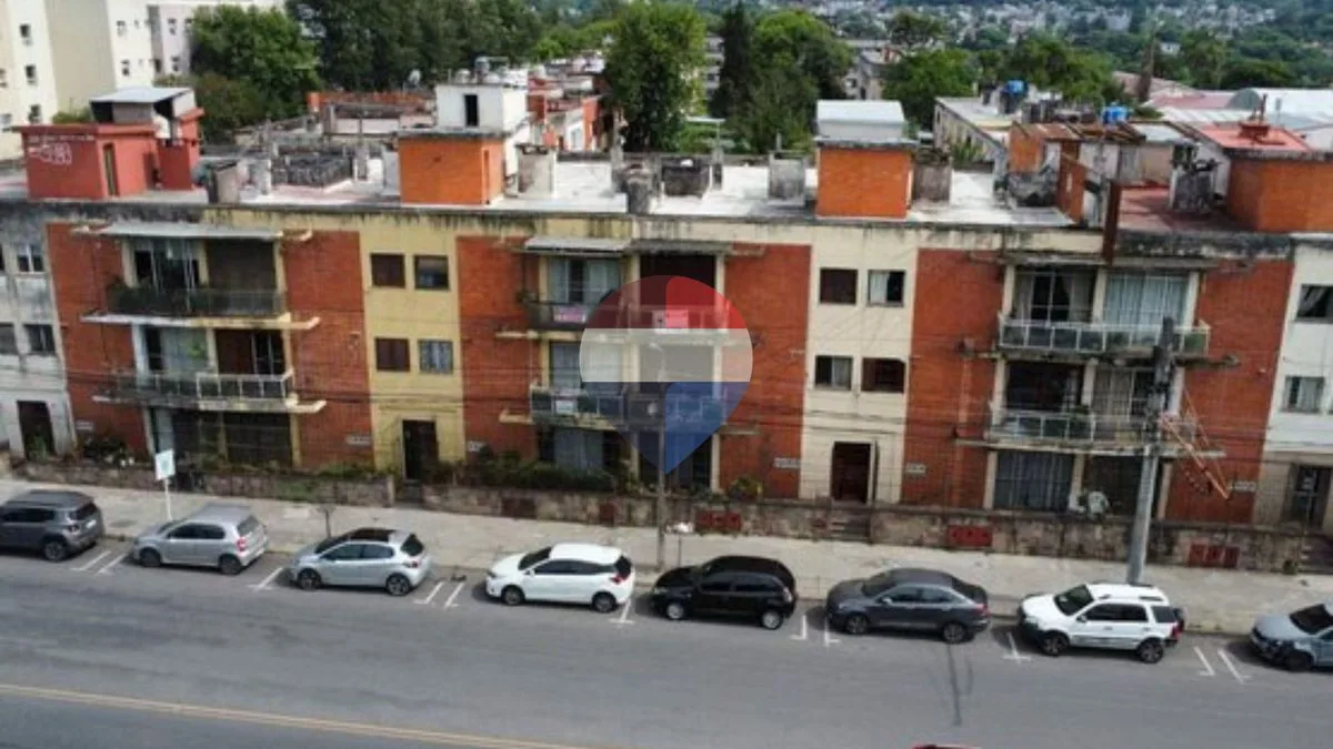 VENTA DEPARTAMENTO 3 DORM - B° MACROCENTRO