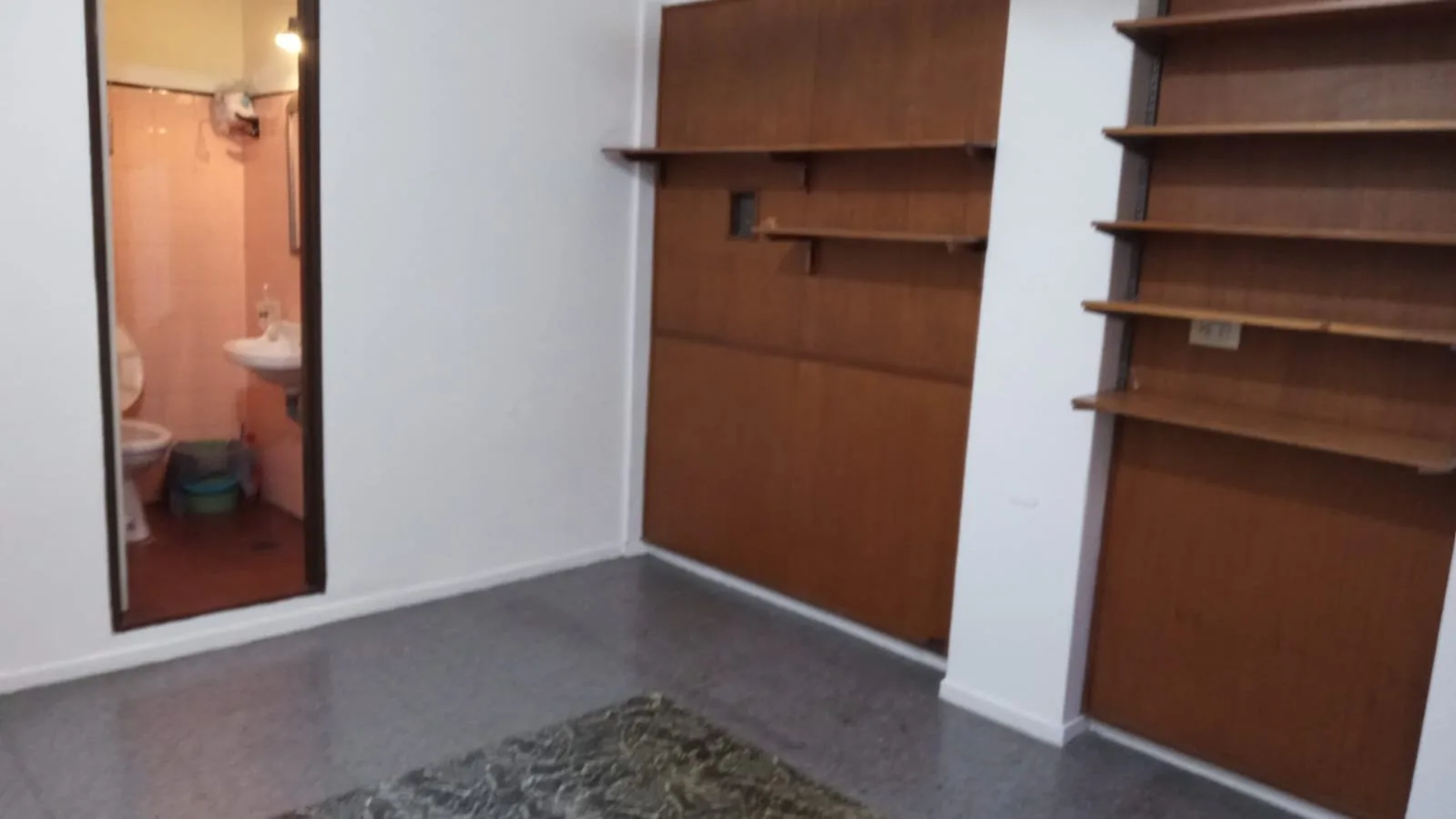 Oficina en venta en Morón, 1 ambiente, 15 m² foto 2