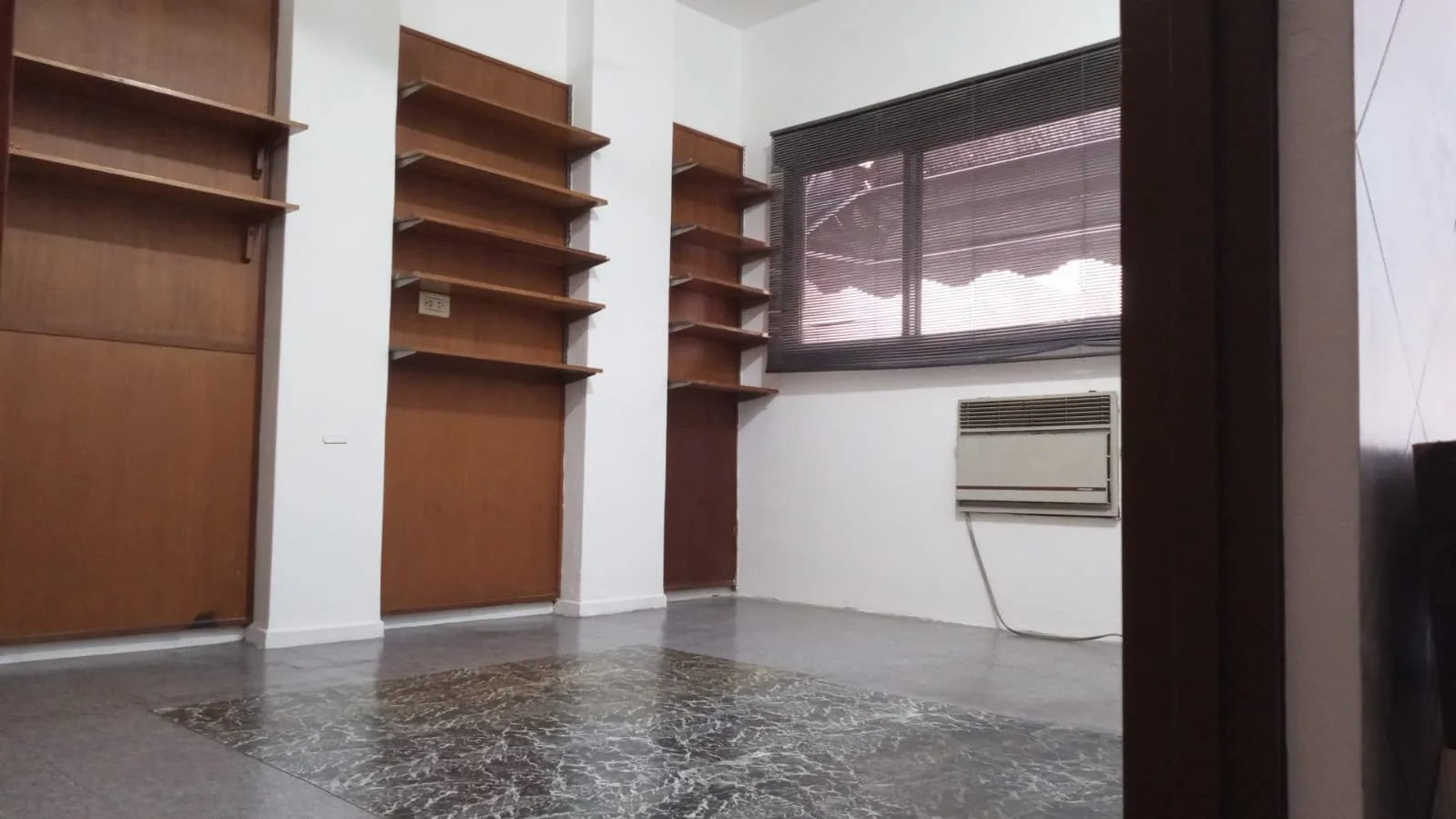 Oficina en venta en Morón, 1 ambiente, 15 m² foto 5