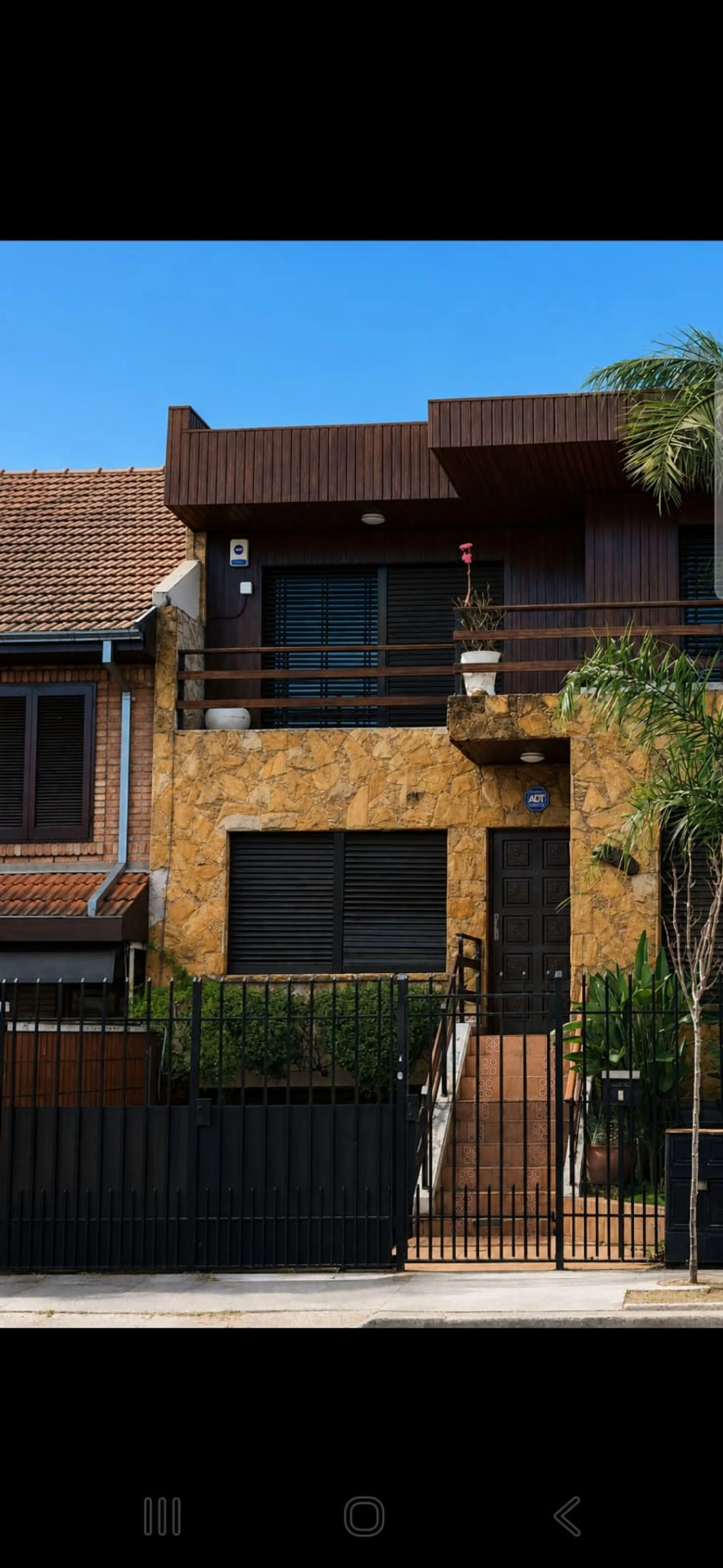 IMPORTANTE CASA SE VENDE EN COLECTORA DE GRAL PAZ foto 2