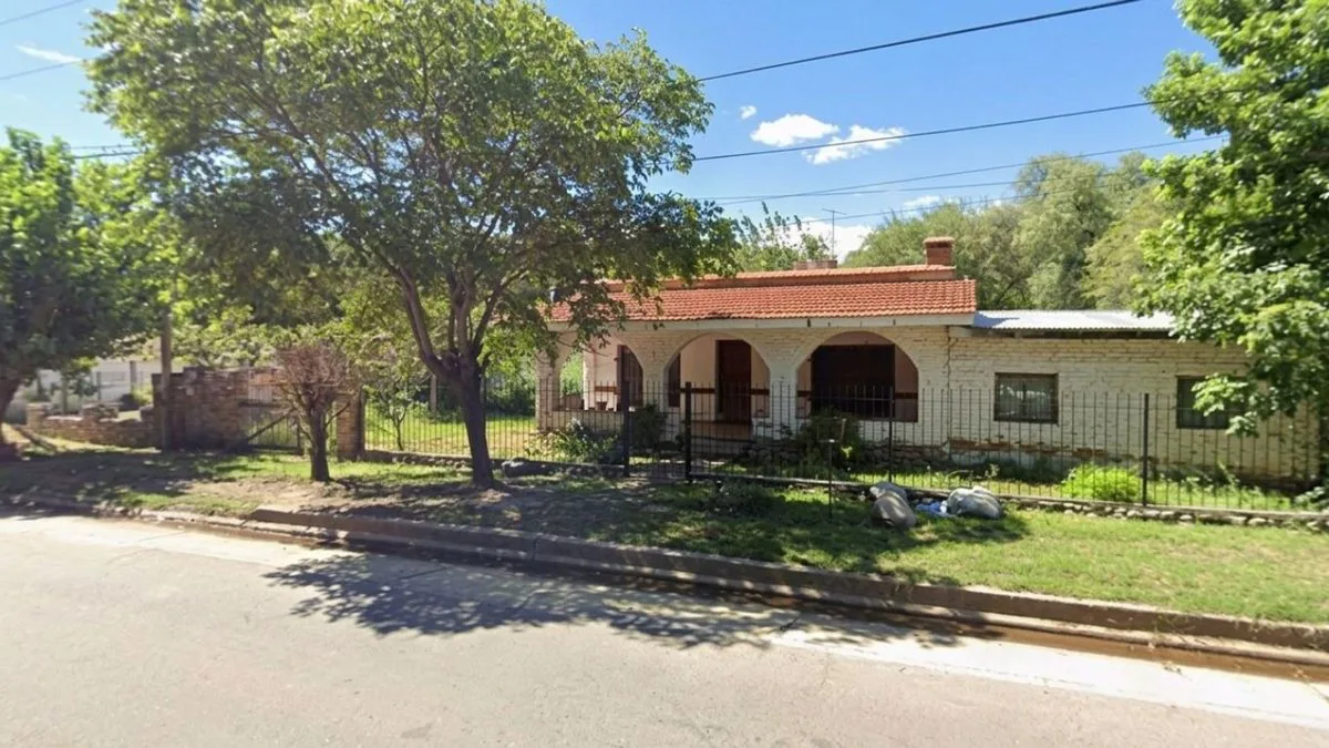 VENTA CASA CON TERRENO DE 6826 M2 EN SAN JAVIER foto 2