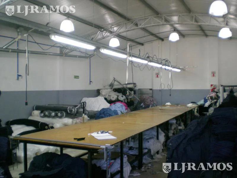 Depósito en Venta en Munro foto 2