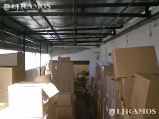 Depósito en Venta en Munro foto 3