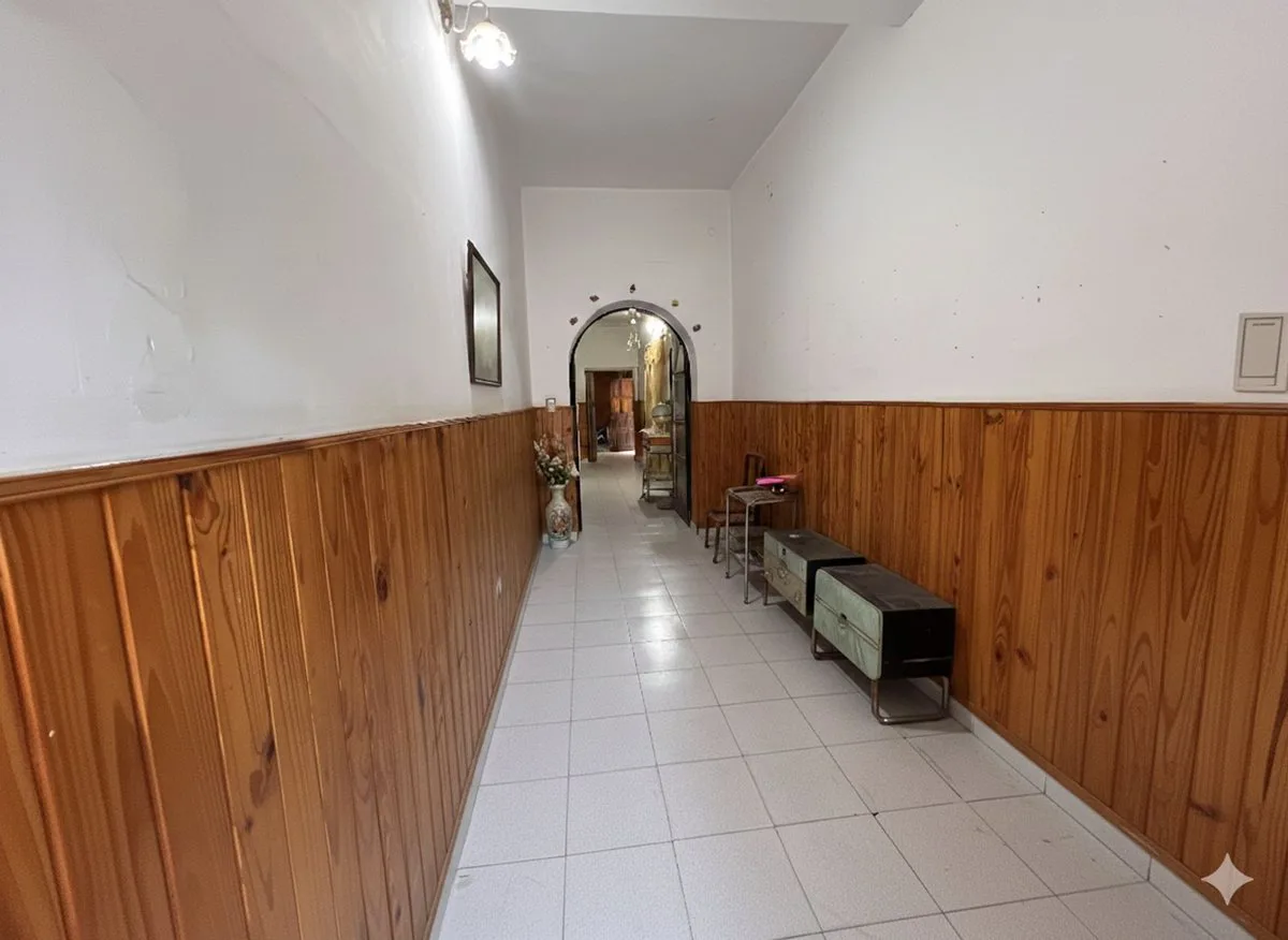 VENTA DOS CASAS CON LOCAL EN ZONA CASA DE GOBIERNO foto 2