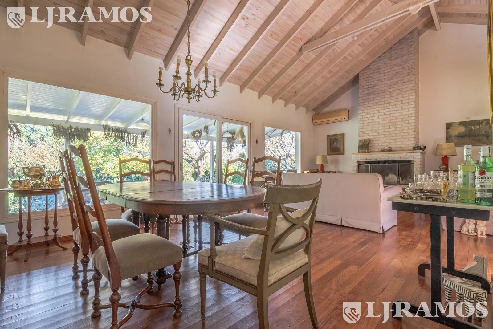 VENTA. Casa planta baja. B Cerrado Pilar Joven. Altura km 47 Panam. ramal Pilar foto 4