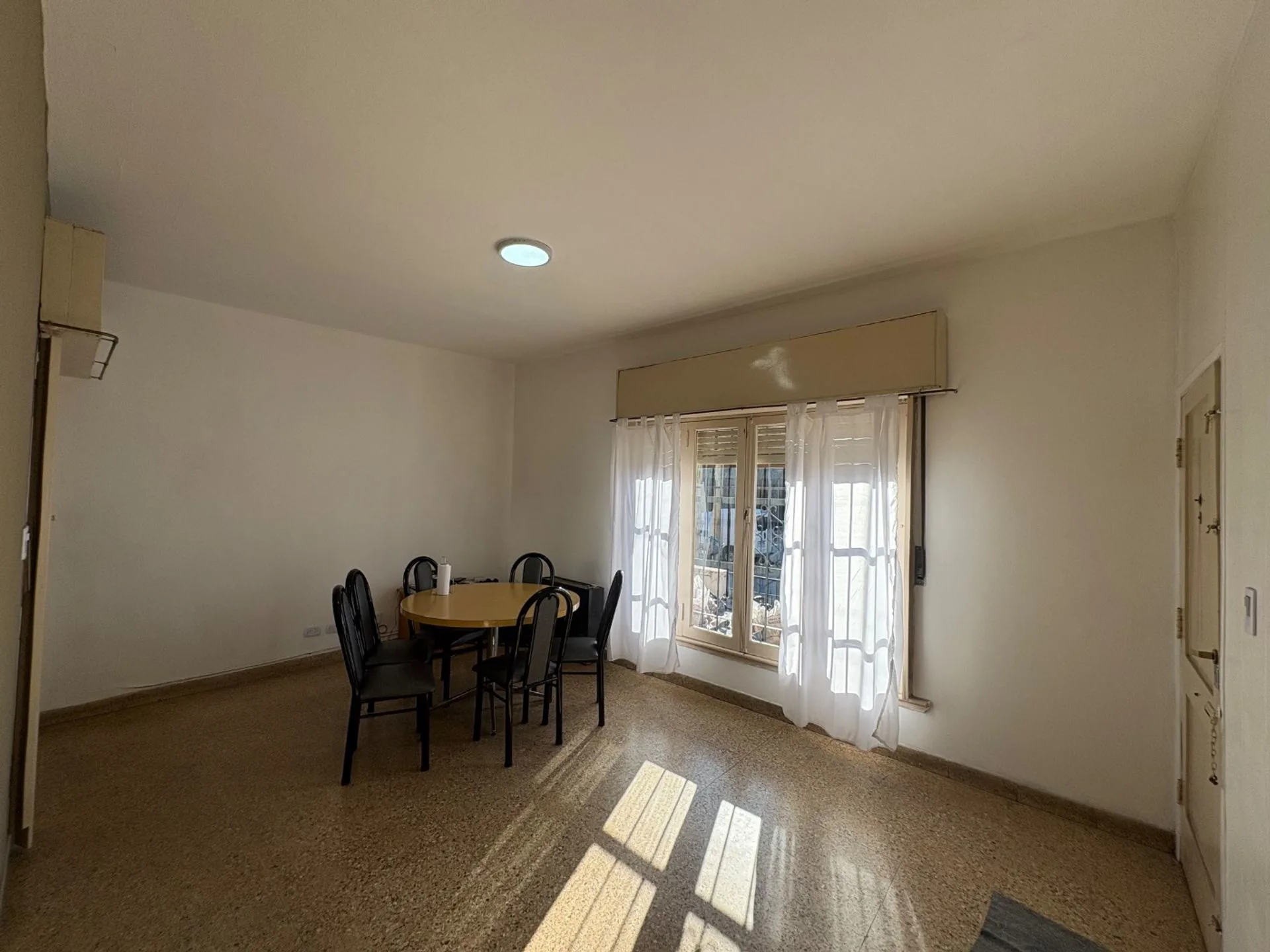 4 AMBIENTES PH VENTA LOMAS DEL MIRADOR foto 2
