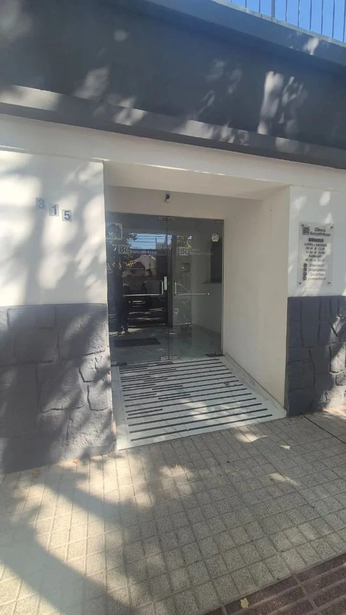 VENTA EDIFICIO C/CLINICA Y POTENCIAL DESARROLLO foto 4