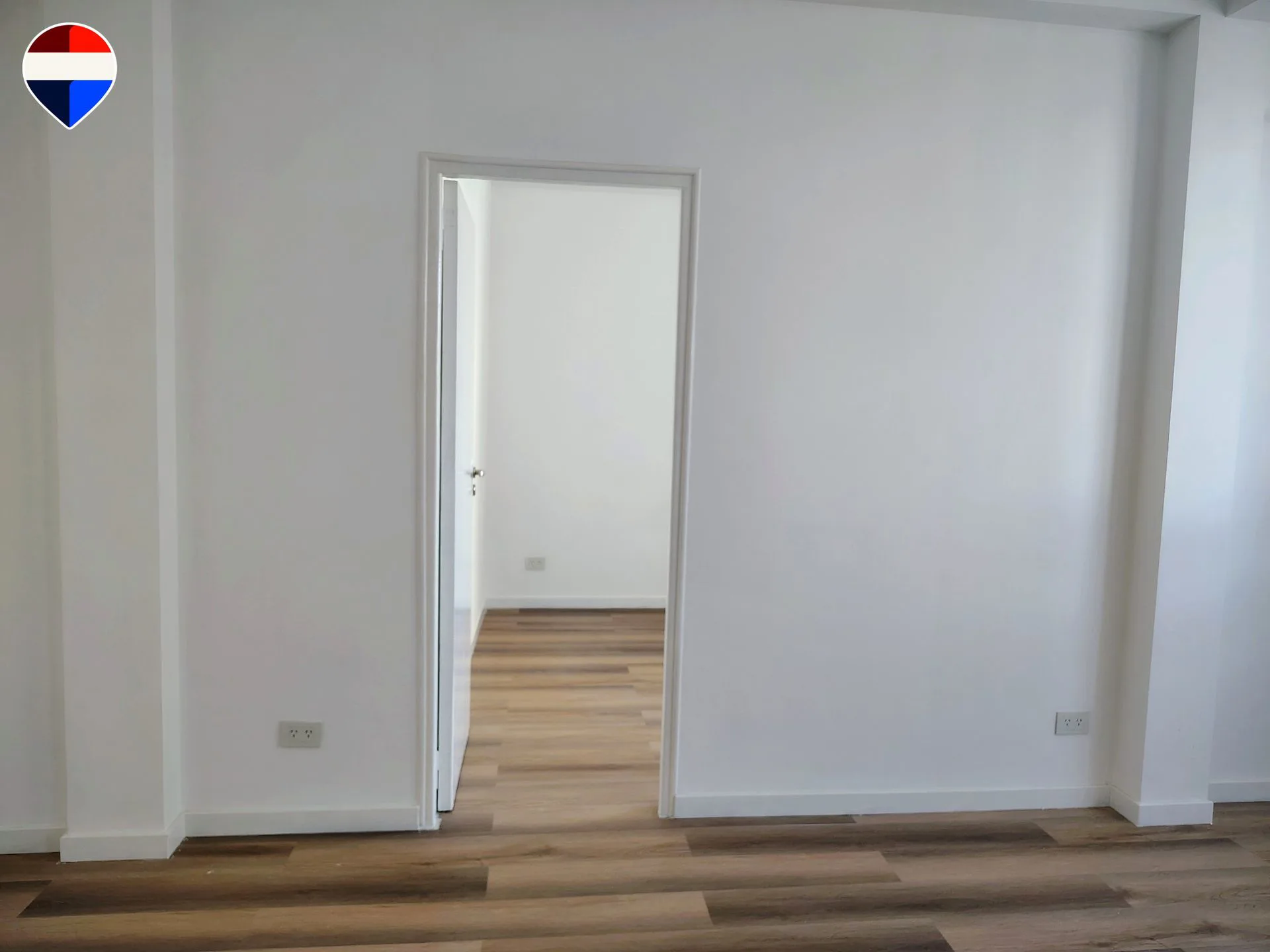 2 AMB REFACCIONADO | PISO 2 X ESC | LUMINOSO foto 4