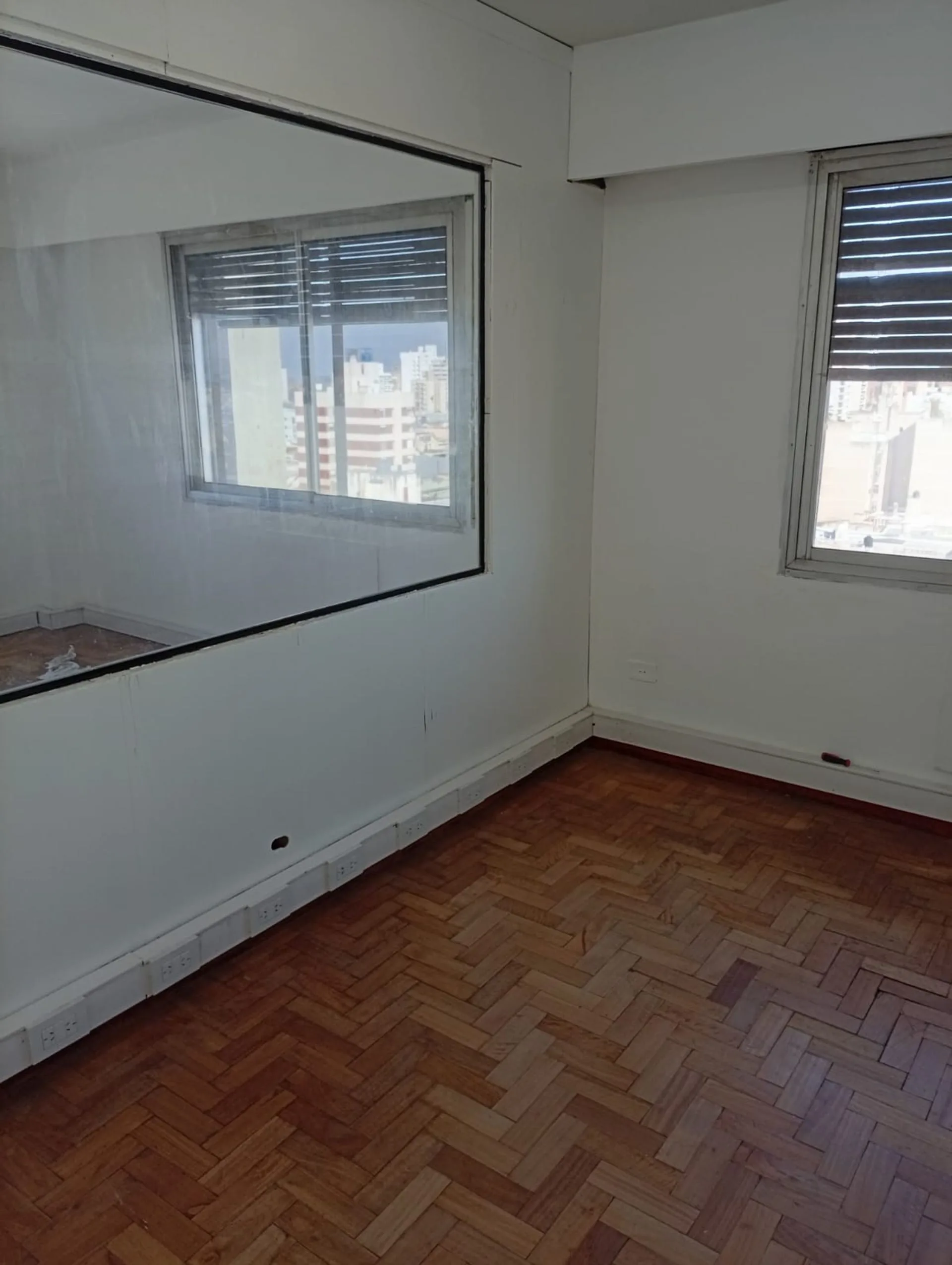 Venta Oficina Rio Cuarto 89 m2 Centro desocupada foto 4