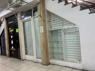Local en venta, Av. Corrientes 2330 - Galería Internacional foto 1