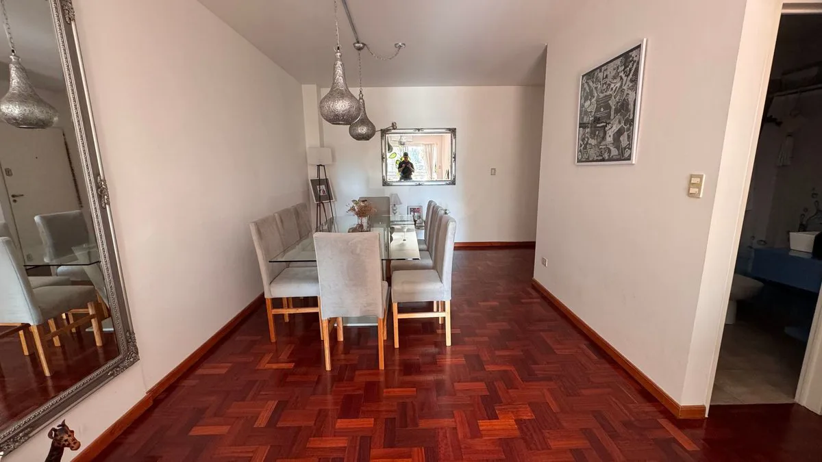 VENTA DEPTO 4 AMB CON COCHERA IMPECABLE foto 5